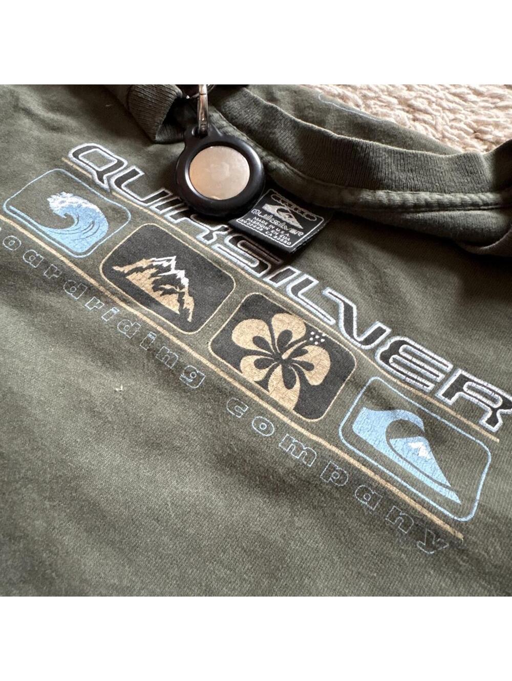 INSANE vintage Y2K Quicksilver heavyweight cotton 1990s grail tee.